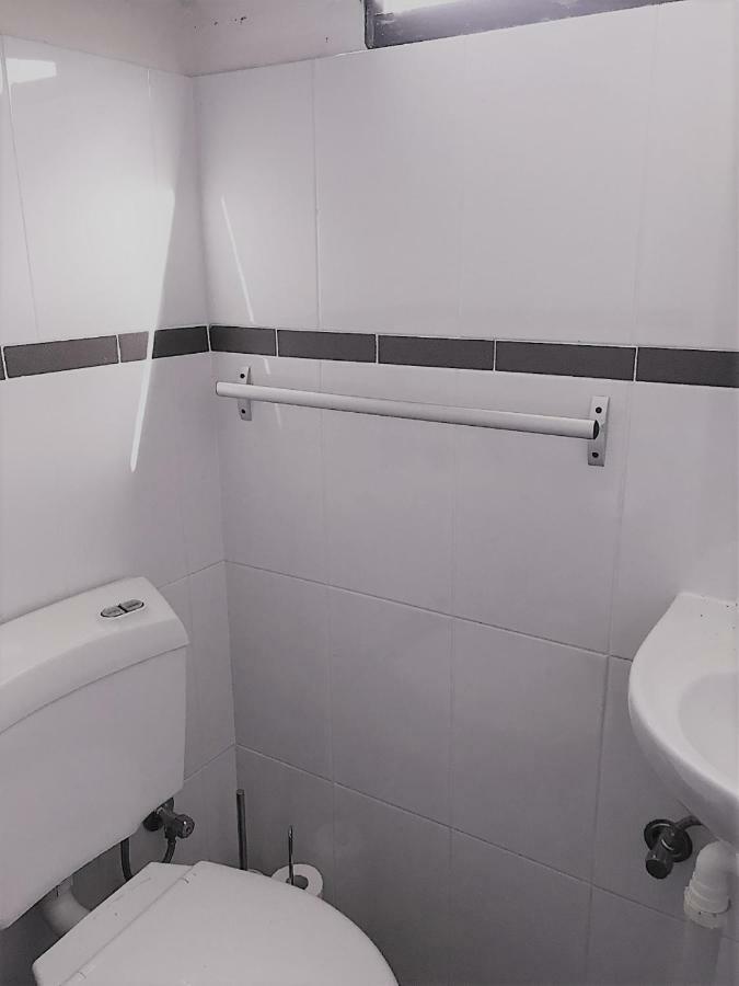 The Lake Guesthouse Budgewoi 外观 照片